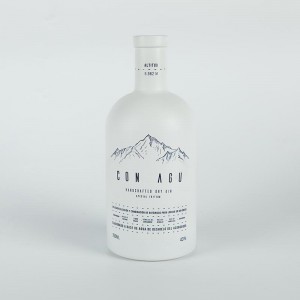 Spersonalizowana biała szklana butelka brandy Nordic o pojemności 75 ml
