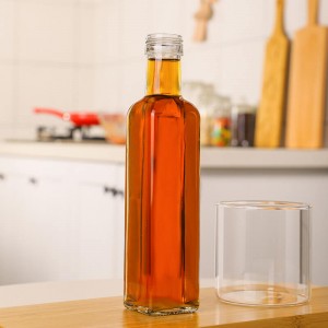 265ml Square Marasca Glass Oil Bottle with Cap