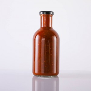 Круглая стеклянная бутылка для соуса чили емкостью 530 мл