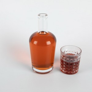 750ml Round Clear Corked Cognac Liquor Glass Bottle