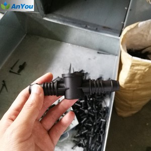 Lock ventilová spojka pro Drip Tape AY-4023