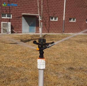 Ṣiṣu Impact Sprinkler AY-5022A
