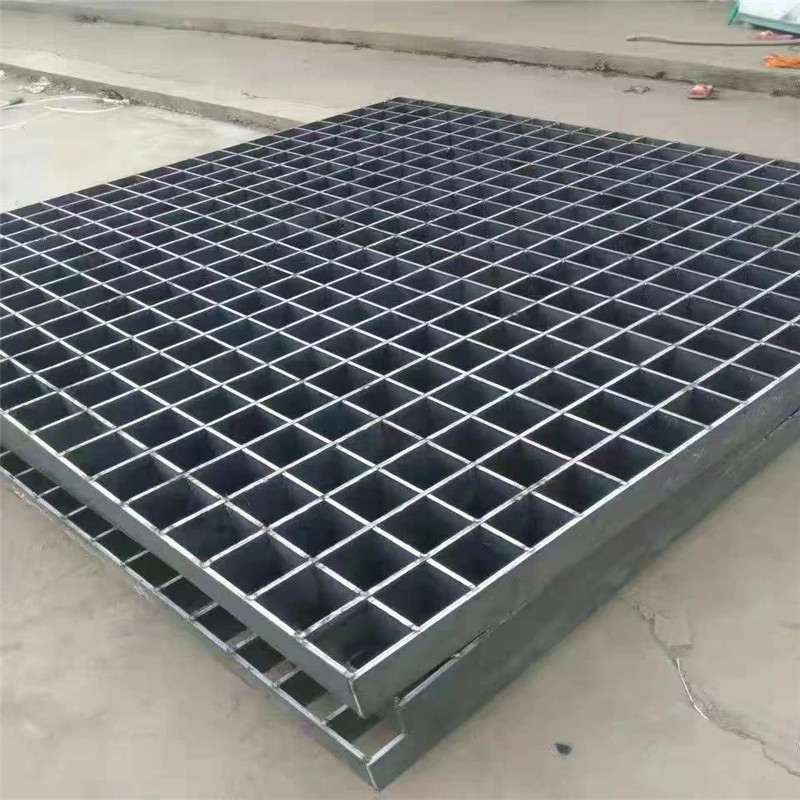 Steel bar grating for walkway platform