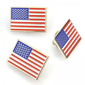 Na mieru vyrobené kovové mäkké, tvrdé smaltované špendlíky Hromadný magnetický odznak s epoxidovou vrstvou Americké vlajky Kuvajtu do chlopne