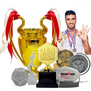 Manufactures Golden Bodybuilding Basketball Sports Customized Metal Trophies, Medals & Plaques Football Soccer Trophy Award