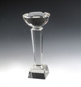 Trófaithe Dámhachtana Bána Sublimation Dearadh Nua-Aimseartha an Chustaim Crystal 3D Greanadh Léasair K9 Glass Crystal Star Trophy