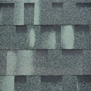 Farbige, mit Steinschlag beschichtete graue Dachschindeln mit hochwertigen Rohstoffen