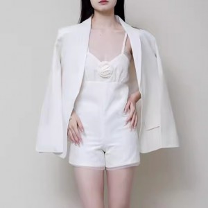 Customized White Blazer Tops Casual Jacket Manufacturer