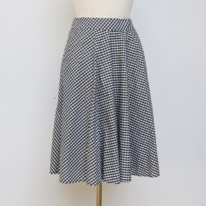 Hot sale Factory New Woman Dress Design - Black Plaid Pleated Skirt Woman – Auschalink
