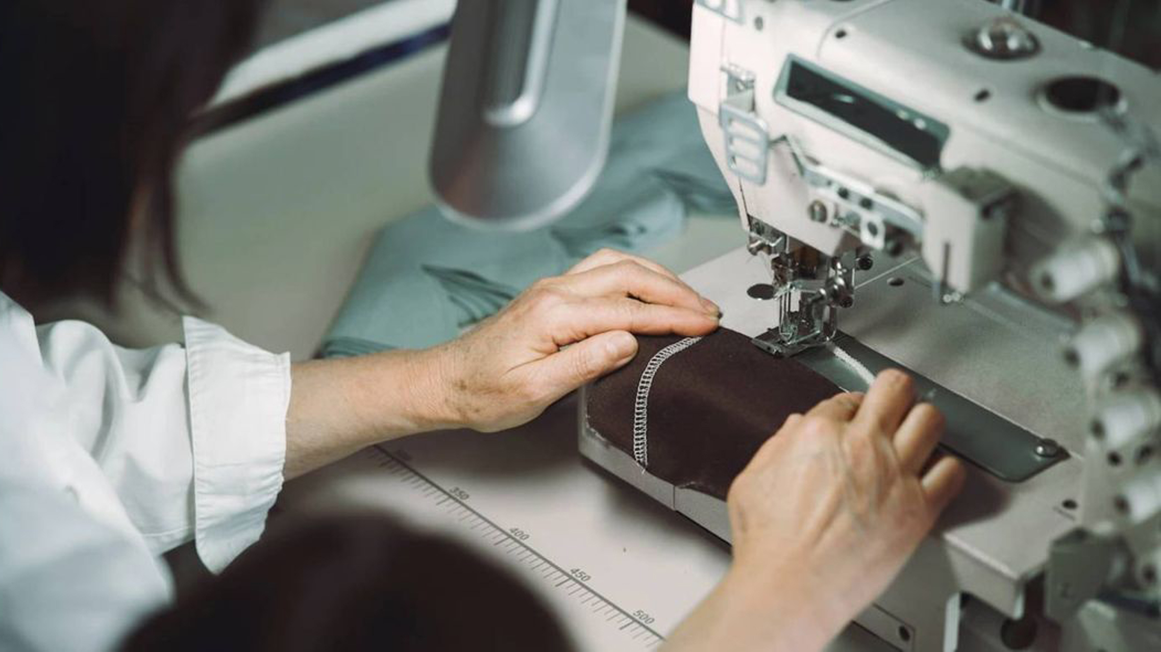 We ease the clothing manufacturing for established fashion brands