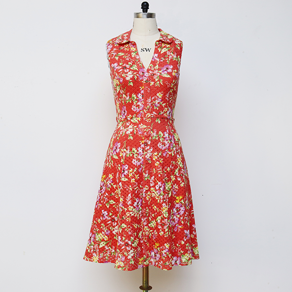 Female Clothes Design - Wearing A Red Floral Dress – Auschalink