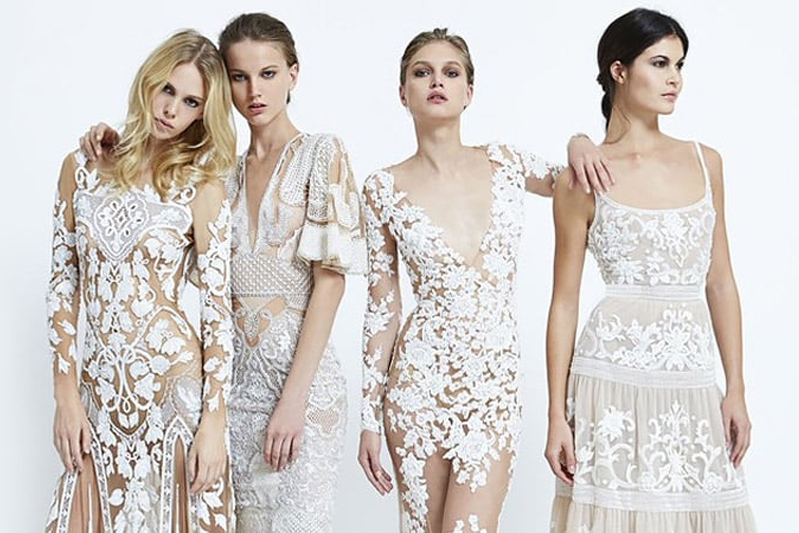 9 Best Casual Wedding Dresses For Carefree Brides