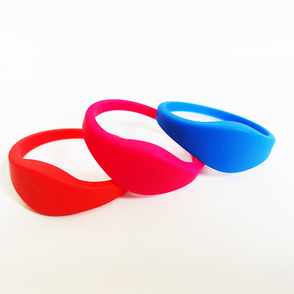 Meilleur fournisseur de bracelets en silicone MIFARE RFID NFC 13,56 MHz
