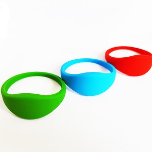 Best Silicone Bracelet 13.56Mhz MIFARE RFID NFC Wristbands provider
