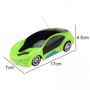 Billig 4-kanals 1:24 Rc Auto Voiture Model Barn Race Toy Bil Fjärrkontroll med 3D-belysning