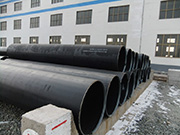 Metodo di collegamento del tubo in acciaio di grande diametro e metodo di pulizia