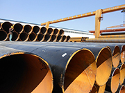 La diferencia entre la tubería de acero en espiral soldada por arco sumergido y la tubería de acero soldada por alta frecuencia con costura recta
