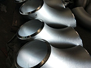 Features of stainless steel elbow