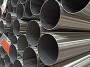 What are the common categories of stainless steel pipes on the market