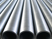 What are the factors that affect the performance of steel pipes