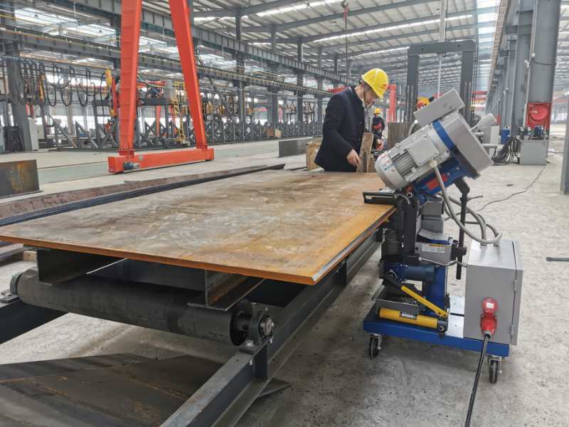 Q345B plate edge beveling for steel structure fabrication