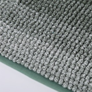 Tapis chenille en polyester teint cationique