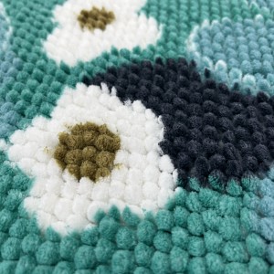 4 spalvų spausdinimo neslystantis šenilinis vonios kilimėlis