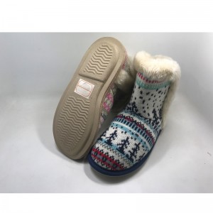 Womens snowy knit boots with cozy fur lining