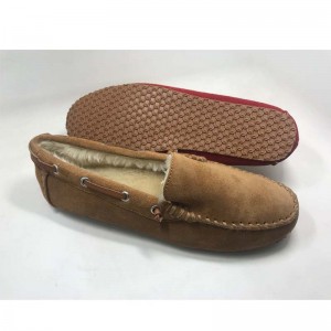 Hand Thread High Quality Cowsuede Venetian Slipper Comfort Footbed and Anti Flexible Outsole Indoor Shoes