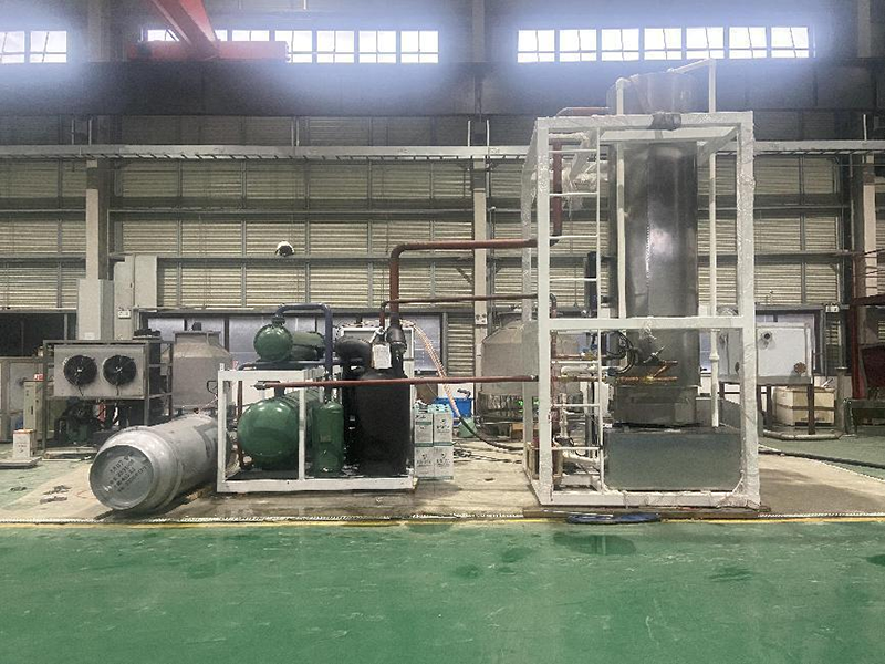 BLG 30T ट्यूब आइस मशीन मलेशियातील मोठ्या बर्फ बनवण्याच्या कारखान्याने सानुकूलित केले आहे