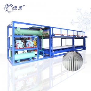 Direct cooling block ice machine for food preservation, ice carving, ice storage, sea transportation, and marine fishing