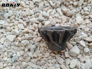 D70－03 Trete chalè Ductile Iron Dite Rc 23-32 BIZOTE KOTE/PIGNON BIZOTE