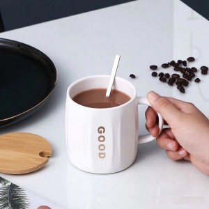 hot sale bamboo lid gift  with handle ceramic coffee mug cup with lid and spoon