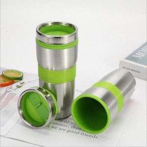 Gift Drinking Auto Cup with silicon pouch