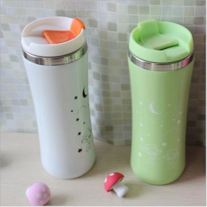 Factory made hot-sale China Plastic Water Measuring Jar Set & Silicone Wine Measuring Cup with Lid
