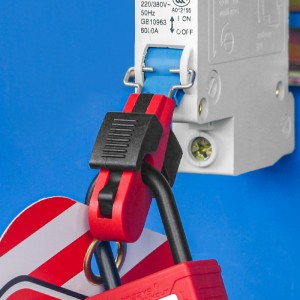 I-Pin-in Miniature Circuit Breaker Lockout