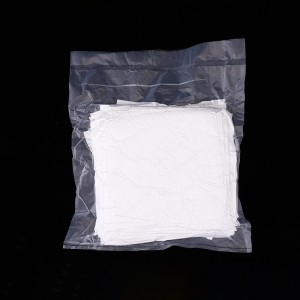 Polyester microfiber cleanroom wipes