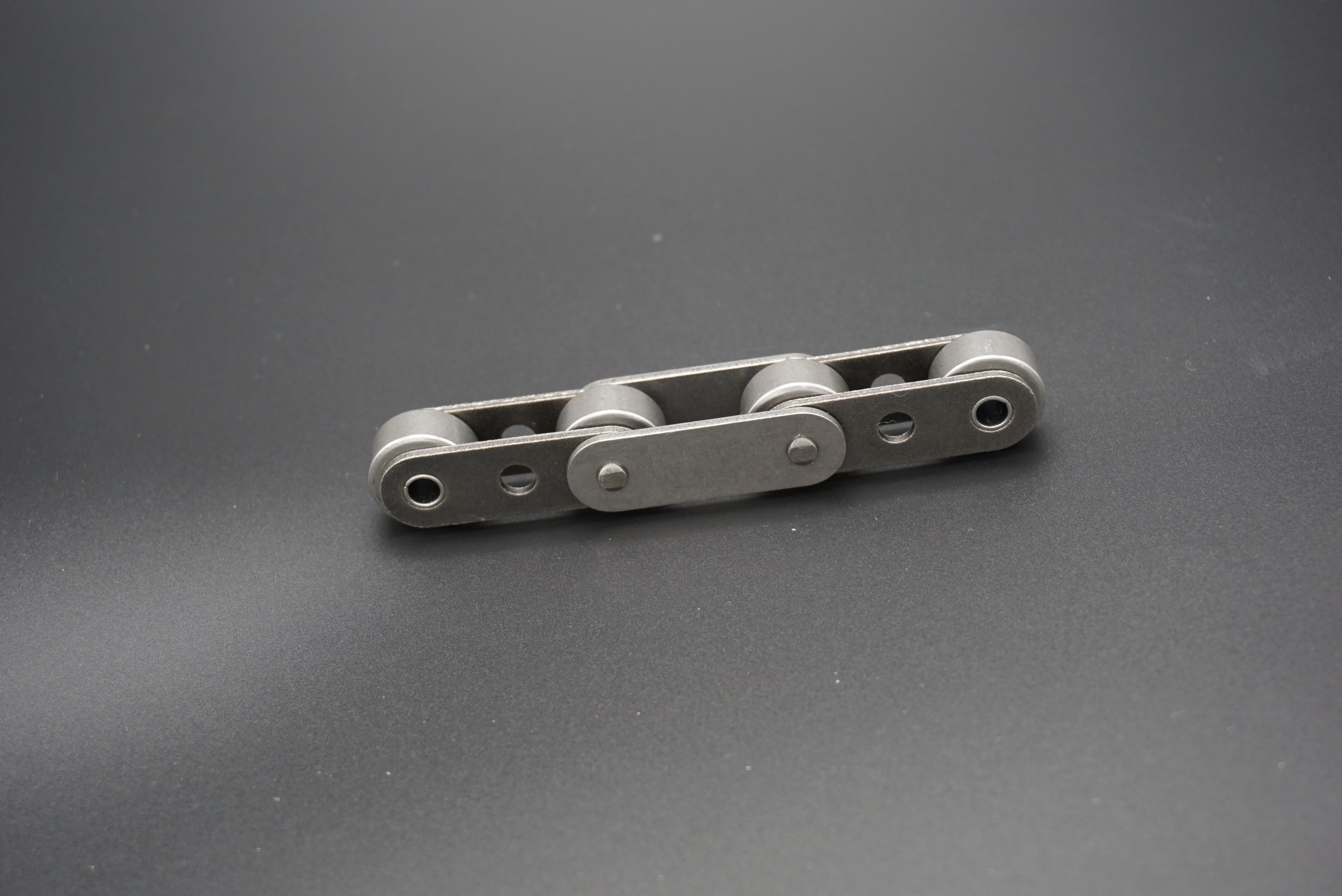 what is roller chain