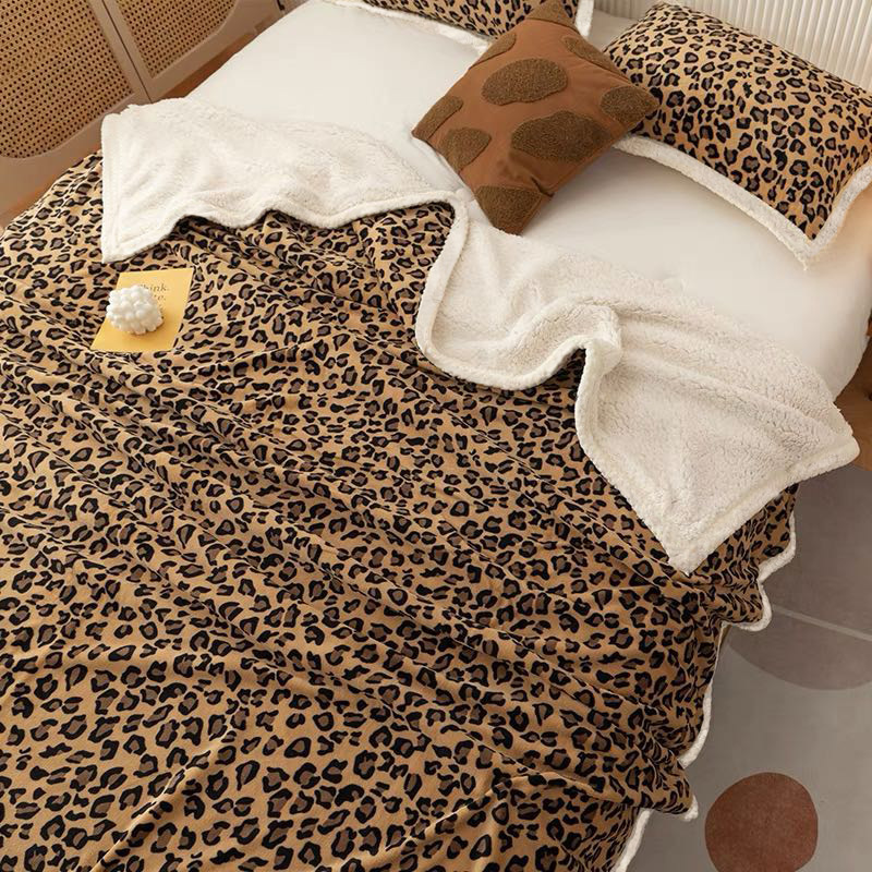 Factory Outlets Chiffon Material Fabric - Cool Leopard Print Fleece blanket Flannel on one side and Sherpa fabric on the other  – Baoyujia
