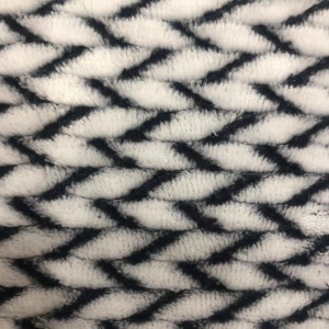 Super Soft Black And White Comfortable for Home 100% Polyester Flannel Fleece Jacquard Fabric