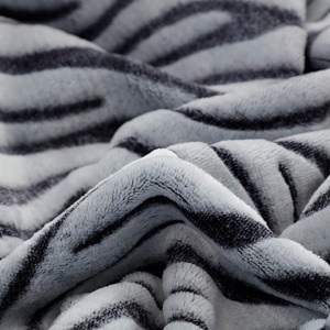Uragiri Flannel Fleece Throw Blanket, Lightweight Super Soft Cozy Plush Bed Blanket