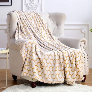 Premium Honeycomb Pattern Throw Blanket Fleece, Lightweight Cozy Warm Plush Microfiber Bedspread for Couch Sofa Decor and Bed