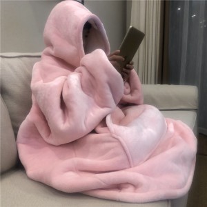 2021 New Products Winter Thick Home Bathrobe Hooded Flannel Warm Flannel Coat Cold Proof Pajamas Set For Women