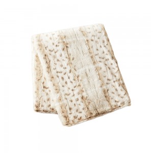 Hot sale polyester thick blanket simple white leopard coral fleece PV velvet blanket