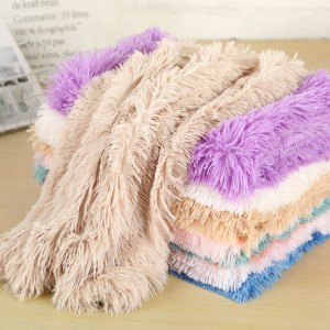 Long fleece pet mat double layer autumn and winter pet blanket large and small dogs dog mat warm and comfortable cat blanket