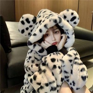 New product leopard printing character super soft winter women flannel pajamas