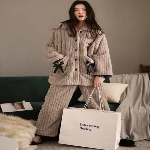 2020 hot sale sleepwear women’s corduroy sleepwear coral fleece outerwear pajamas