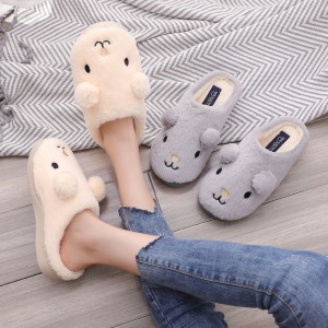 Lovely home animal slippers for women and teen girls, warm faux fur Slip on Clog House Shoes with Indoor Anti-Skid Rubber sole