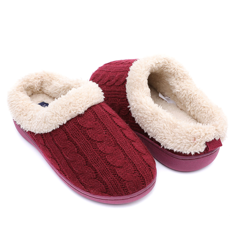 The Classic Knitting Wool Clog Winter Slipper For Lady Featured Image