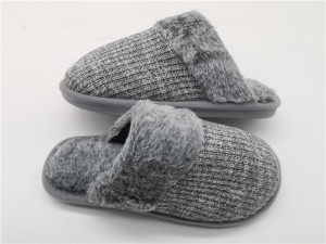 Memory Foam Indoor Outdoor Slippers for Men with Coral Fleece Lining, Slip on Clog House Slippers Non-Slip Home Shoes